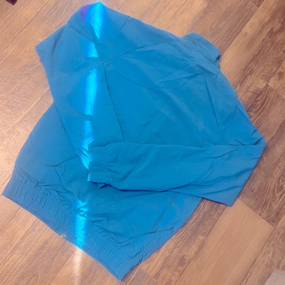 Reebok Jogging Set - Picture 3 of 5